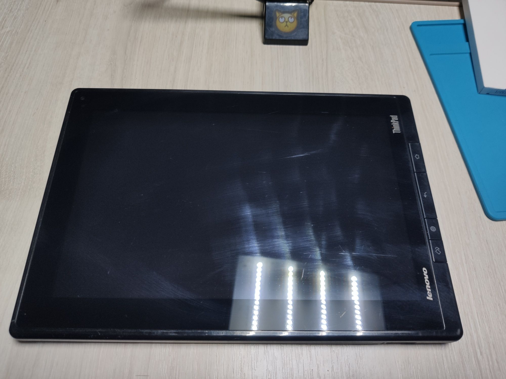 Планшет Lenovo ThinkPad Tablet TP00028A