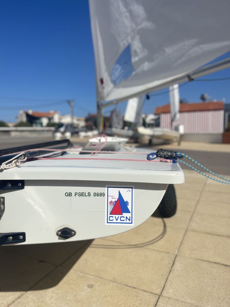 Barco Vela Laser (ILCA)