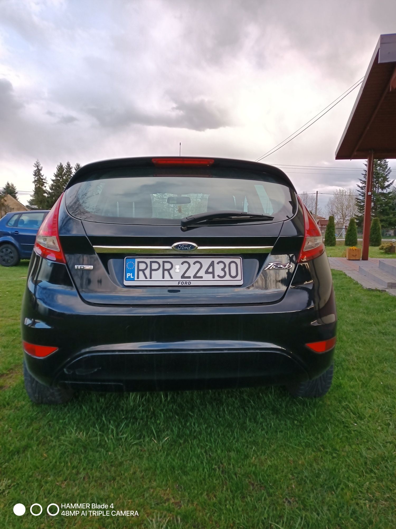 Sprzedam Auto trzeci użytkownik auto ma normalne ślady użytkowania
