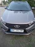 Продам Ладу Весту 2021 года пробіг автомобіля 10 тисяч км .