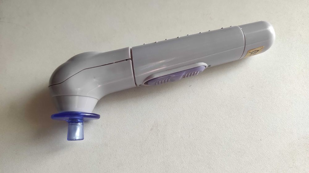 Вакуумний очищувач пор(апарат для вакуумної очистки обличчя)