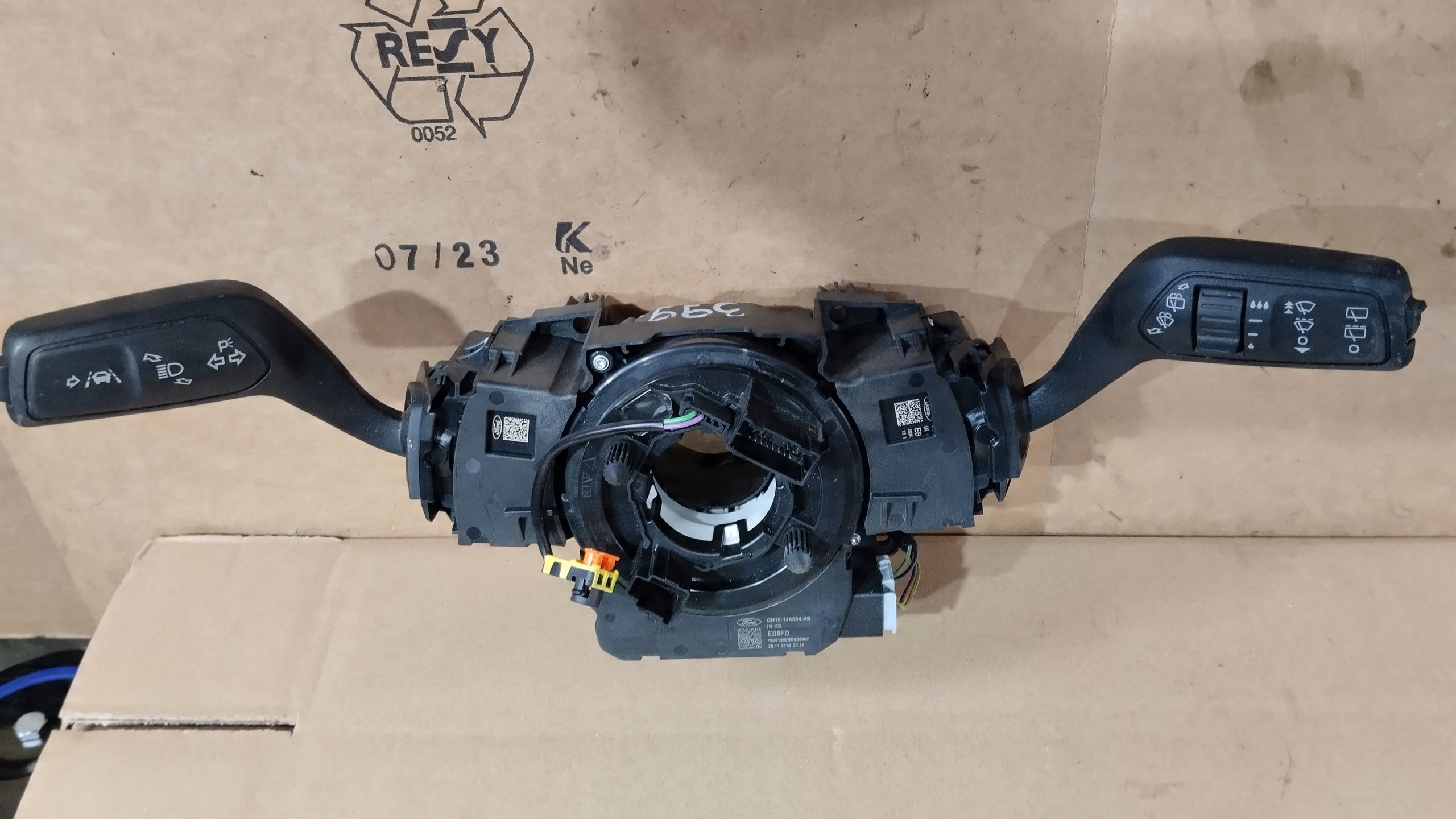 Przełącznik Zespolony Ford Fiesta MK8 Focus MK4 H1BT-3F944-AH