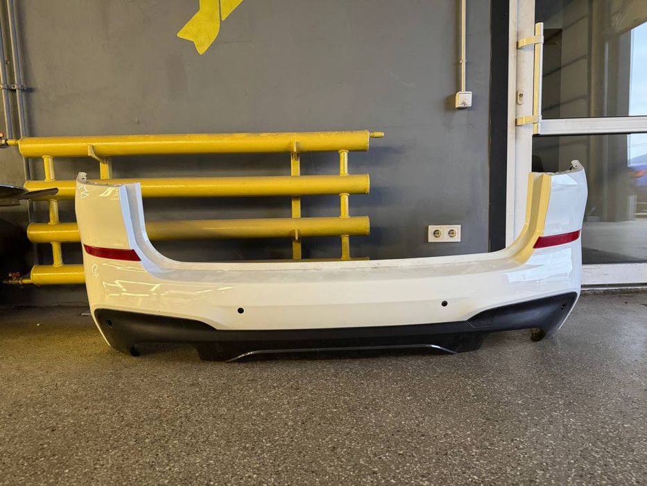 Задній бампер BMW X3 G01 (дорест)