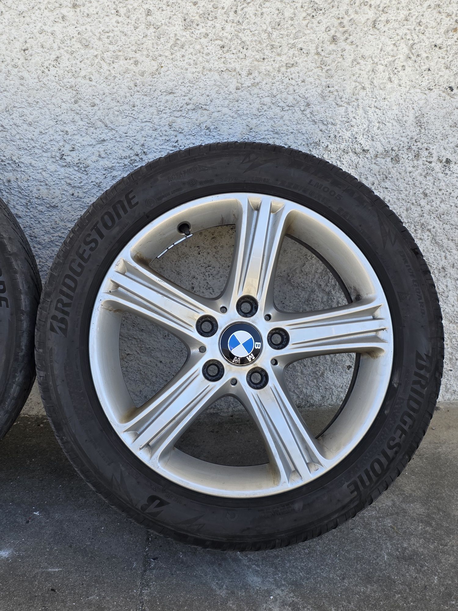 Jantes Originais BMW 17" 5x120 com Pneus 225.50.17
