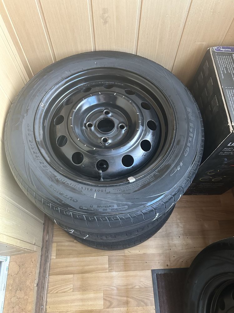 Диски металлические / Летняя резина R15 4x100 185x65xR15 Комплект