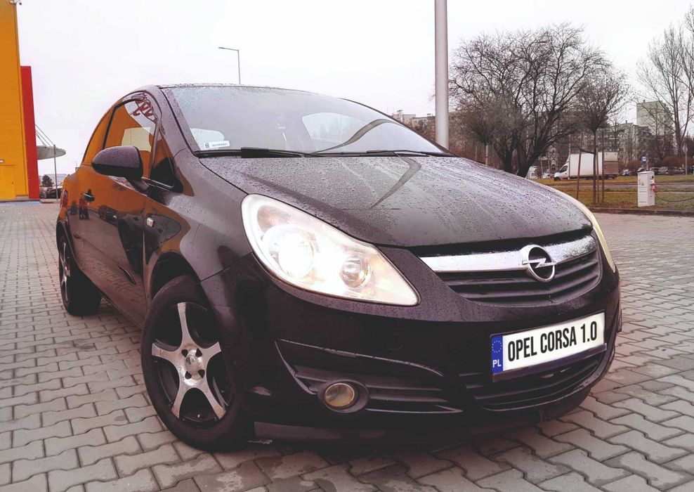 Opel Corsa D  1.0 benzyna  Kilma  5 os.