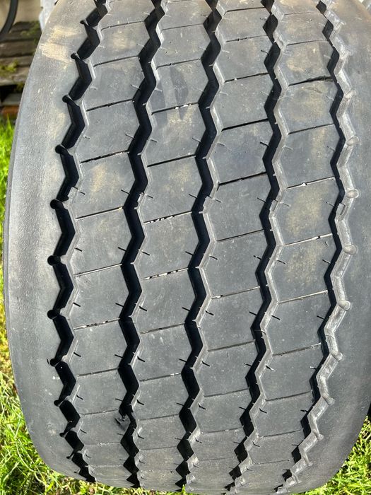 Opona opony ciężarowa 445/45R19.5 Doublecoin RR905