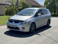 Продам Mitsubishi Grandis 2008 год 2.4 ГАЗ/Бенз