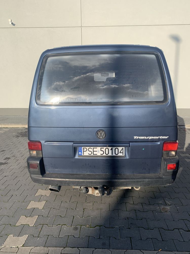 Samochód Volkswagen T4