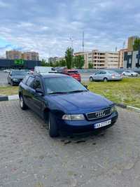 Audi A4 1997 рік газ/бенз 1.8