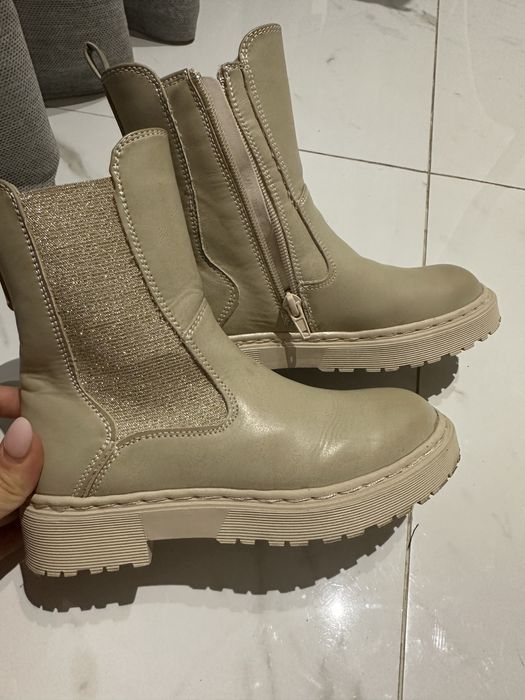 Черевички осінні