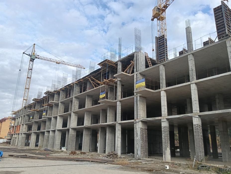 Продам трикімнатну квартиру!