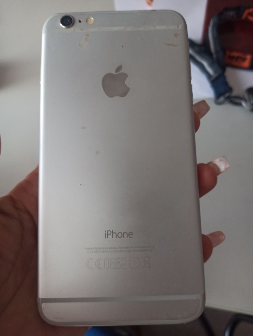 iPhone para peças