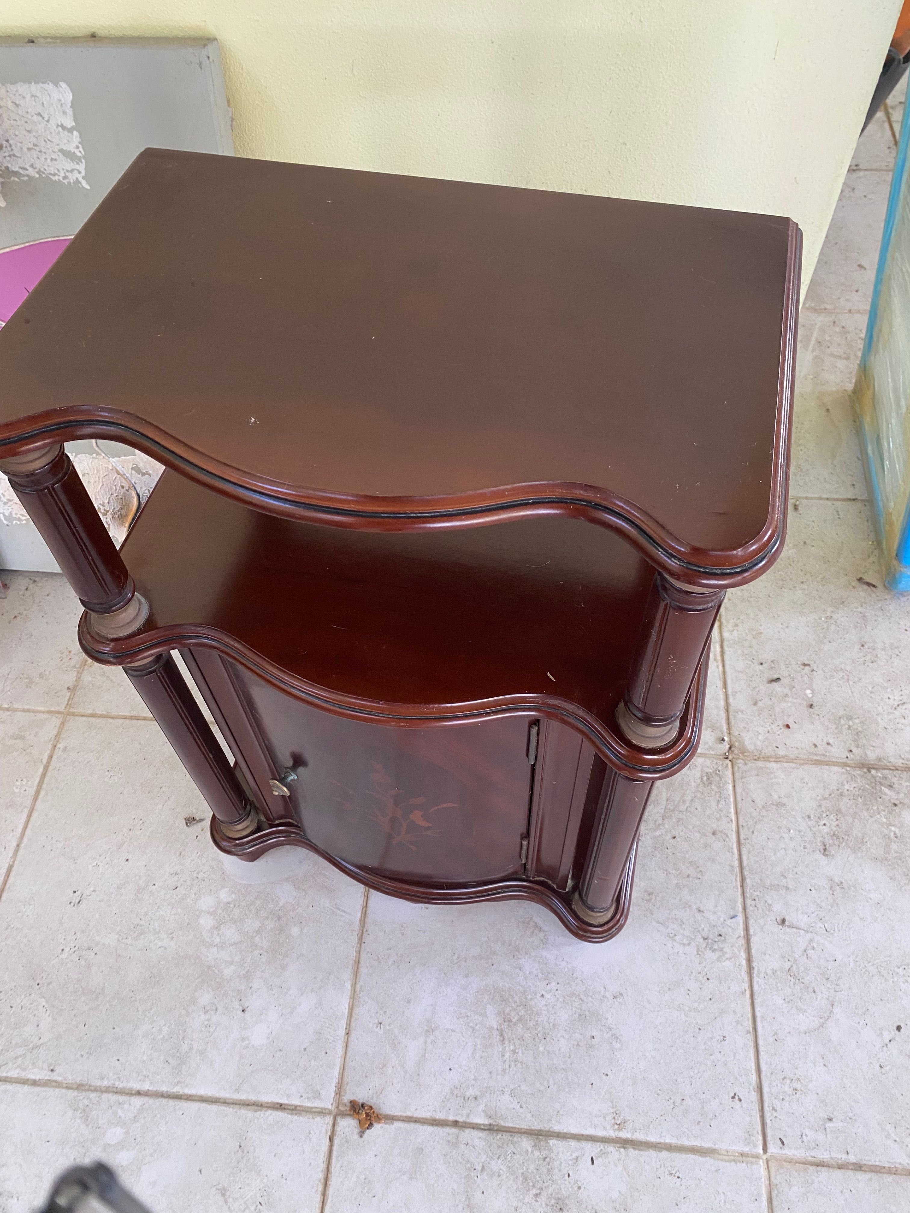 Mesa de cabeceira Vintage