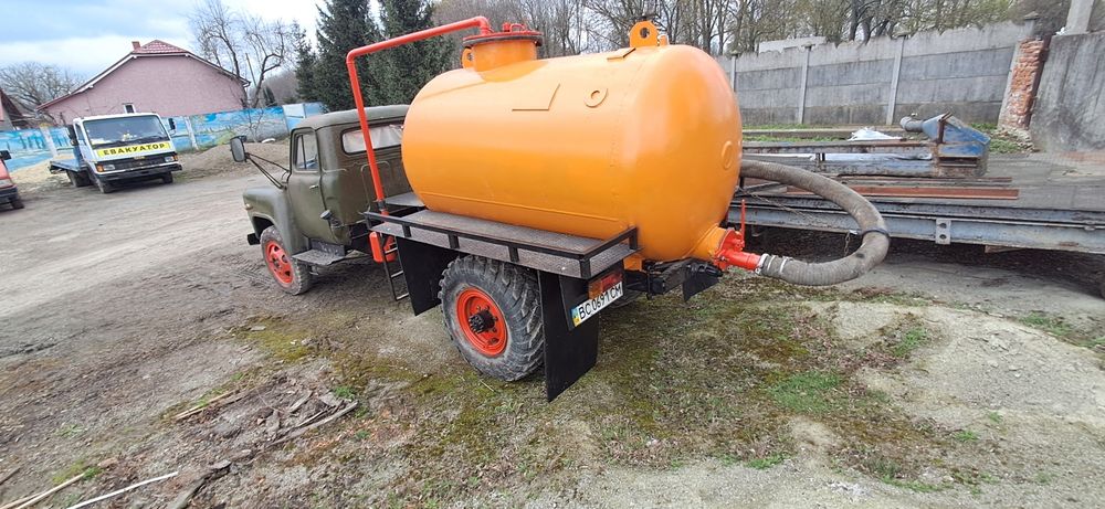 Продаєься Асенізатор газ 52