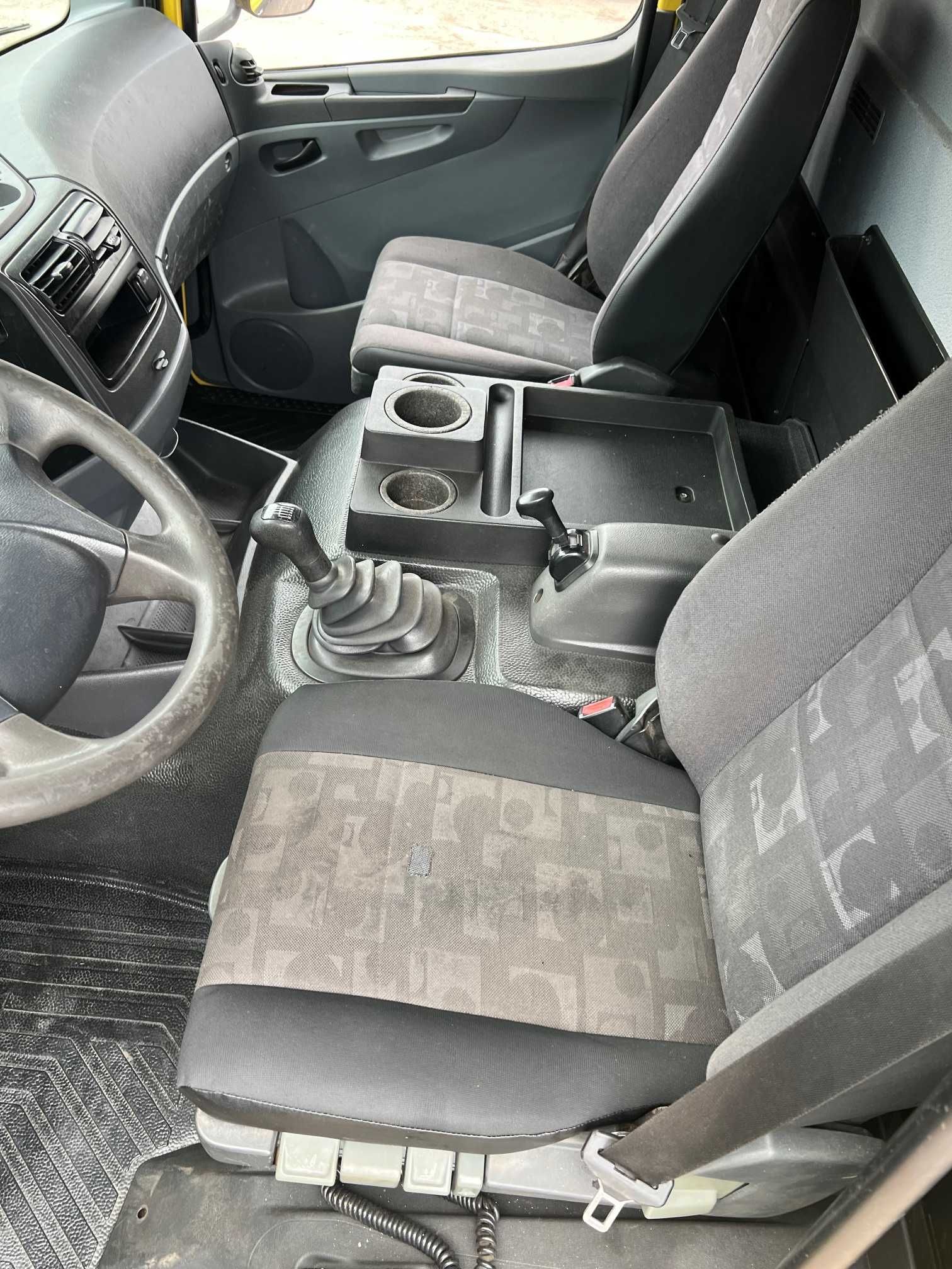 Mercedes Atego 1523 niski przebieg z windą  załadowczą - 1 właściciel