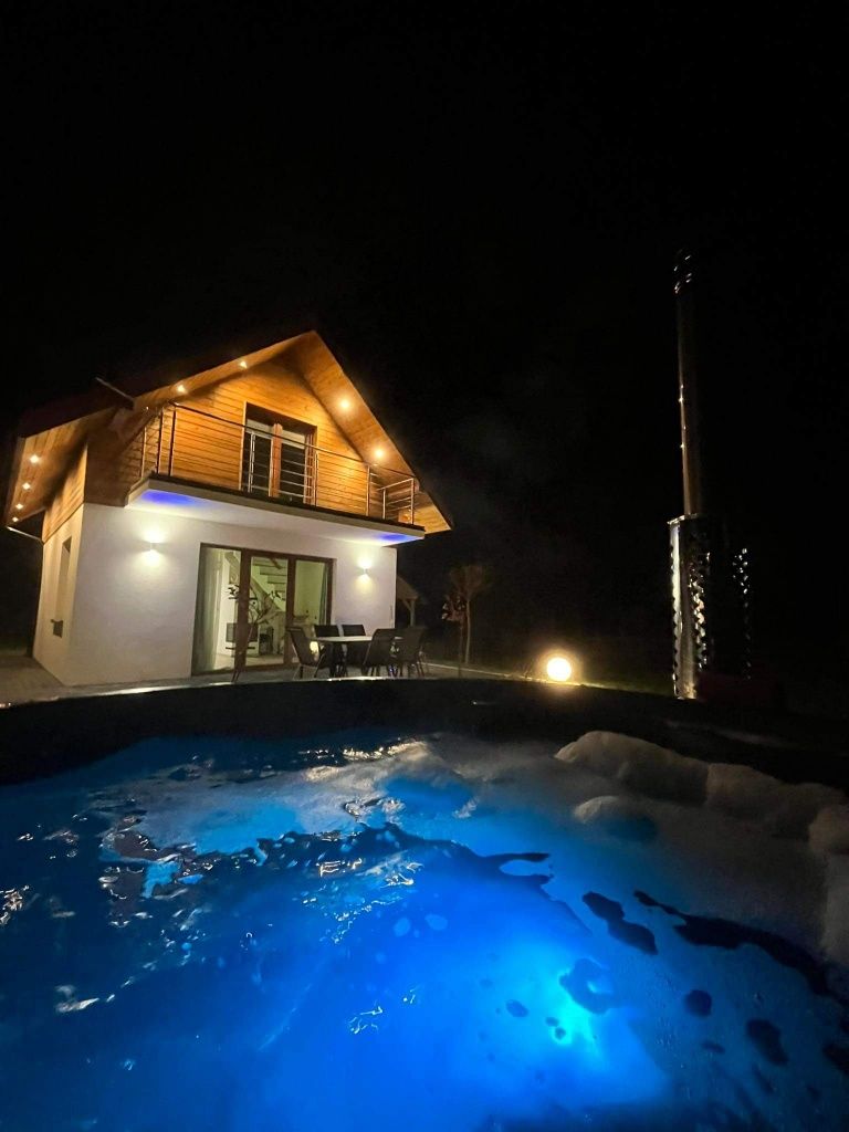 Domek Mazury domki letniskowe całoroczne Giżycko  jacuzzi sauna basen