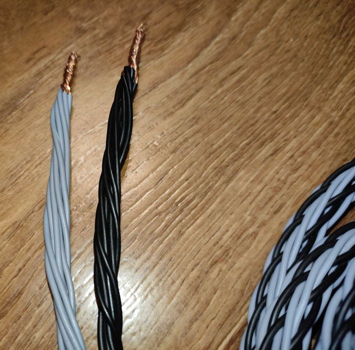 Акустический кабель Kimber Kable 8VS.  США