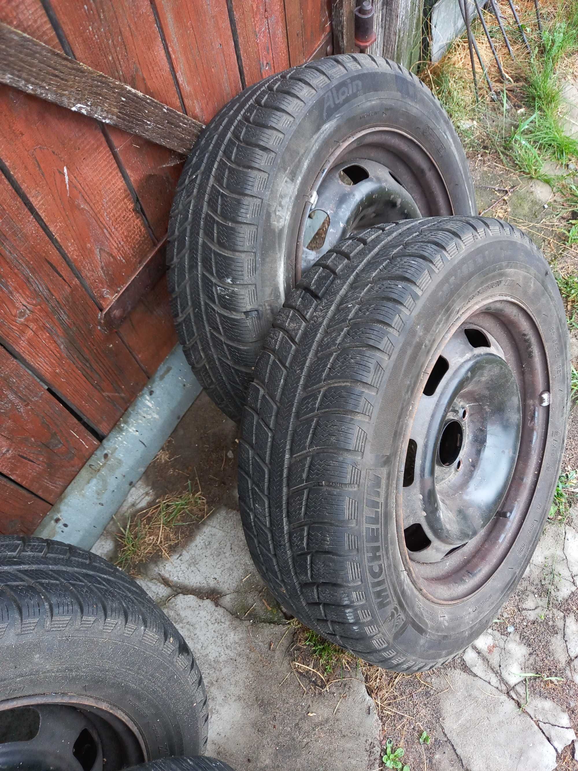 sprzedam kola do Volkswagena i kola do opla oraz kola michelin ZIMOWE