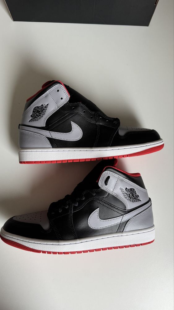 Nike Air Jordan 1 Mid Black Cement Grey rozmiar 44 wkładka 28 cm