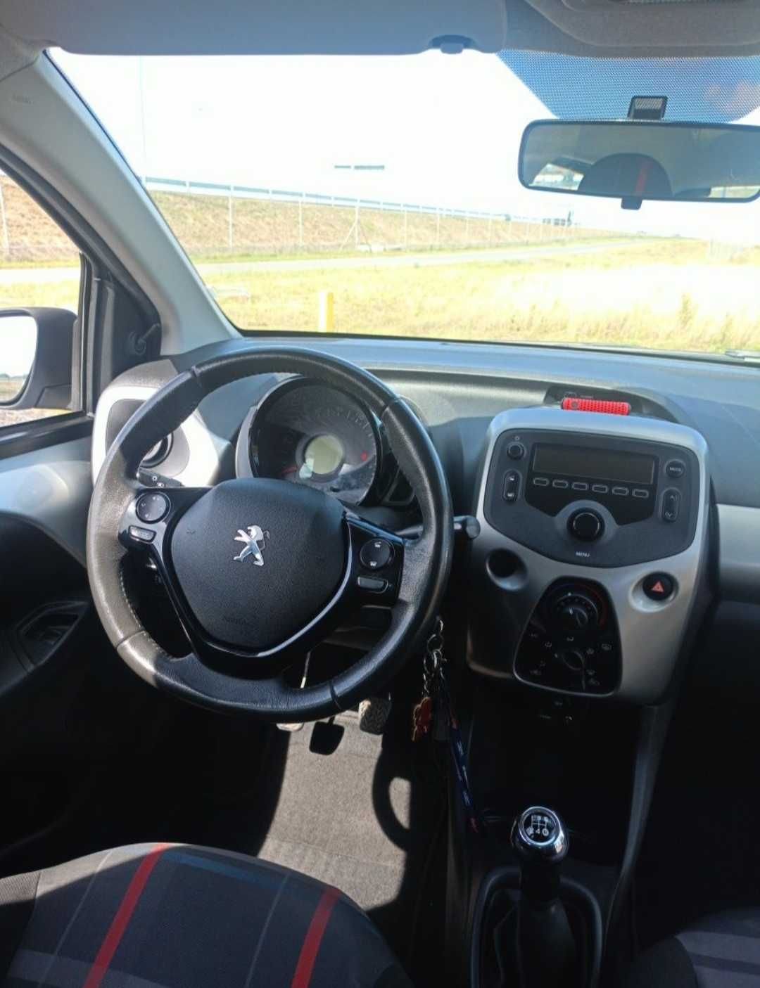 peugeot 108 1.0 vti