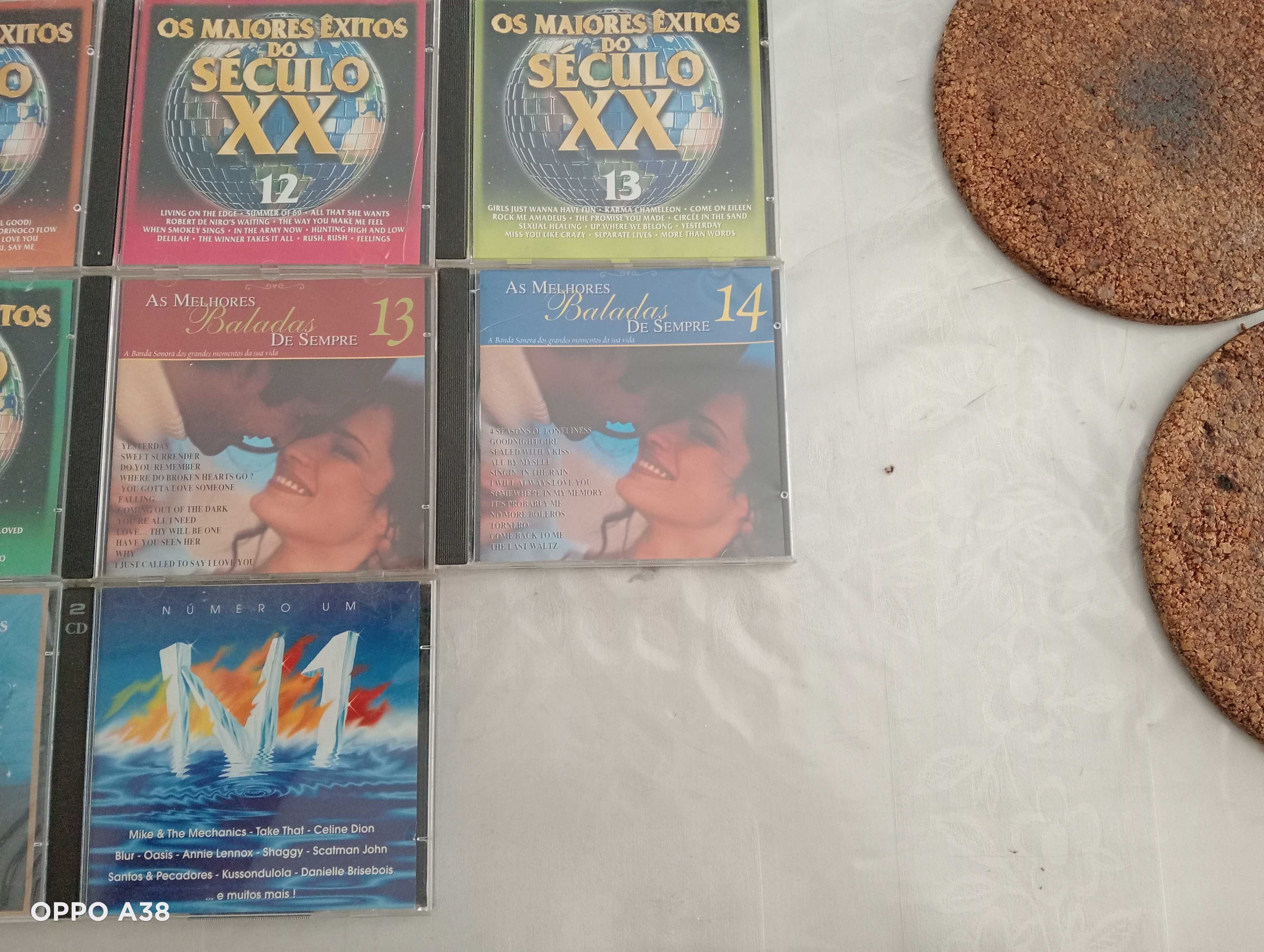 CDs de música, jazz, baladas e mix séc XX.
