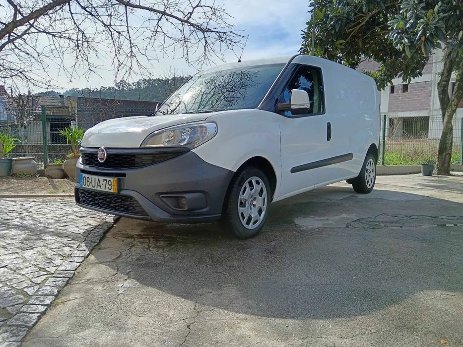 Fiat Doblo 1.6 MTJ MAXI 3 LUGARES