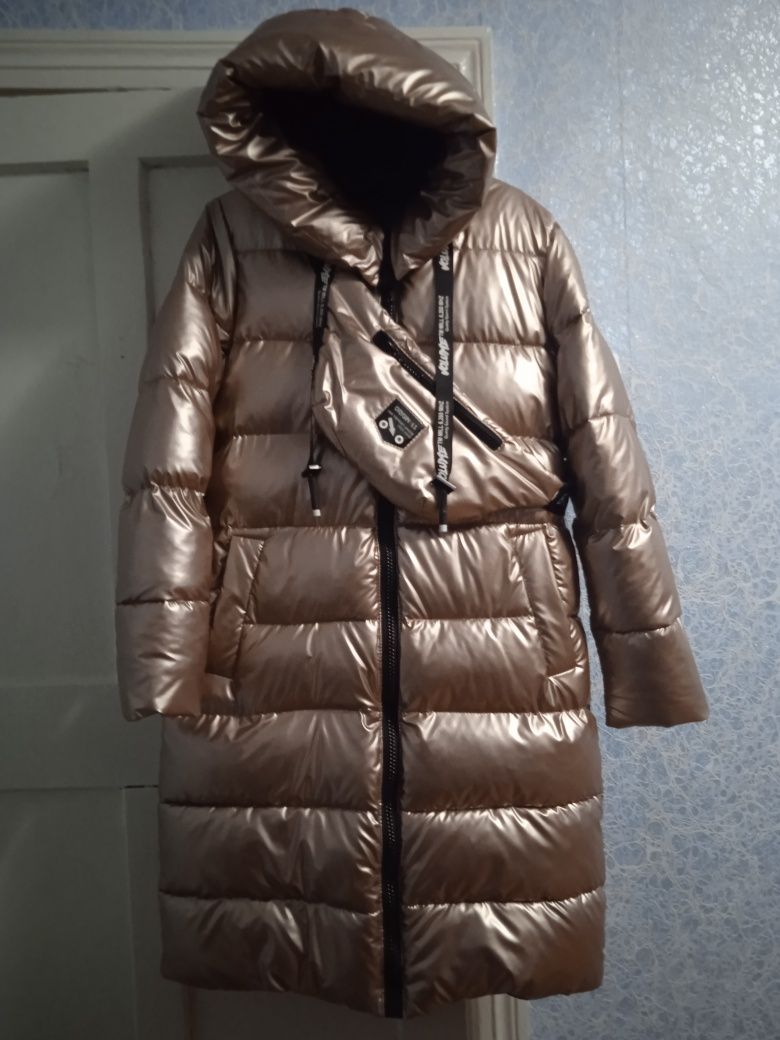 Зимнее пальто на девочку - подростка 42 и 44 размеры