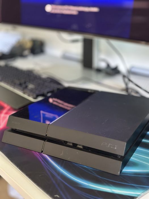 Konsola PS4 PlayStation 4