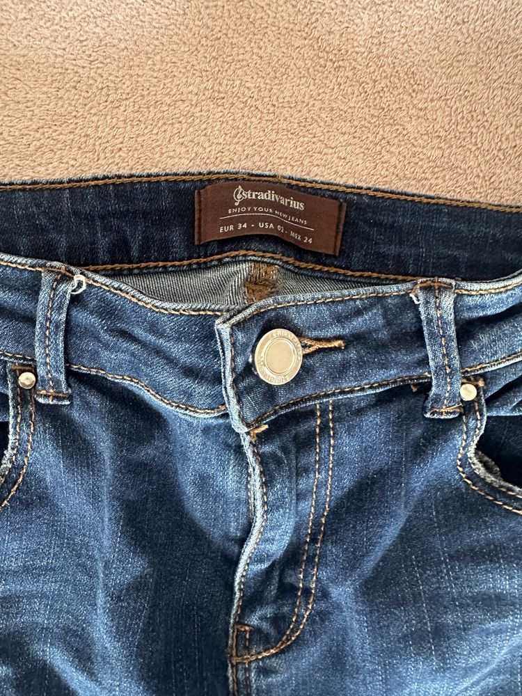 Jeansy Stradivarius jak nowe!