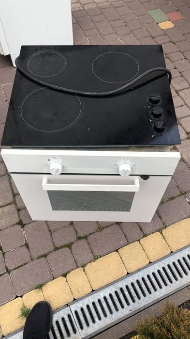 Продам електроплиту