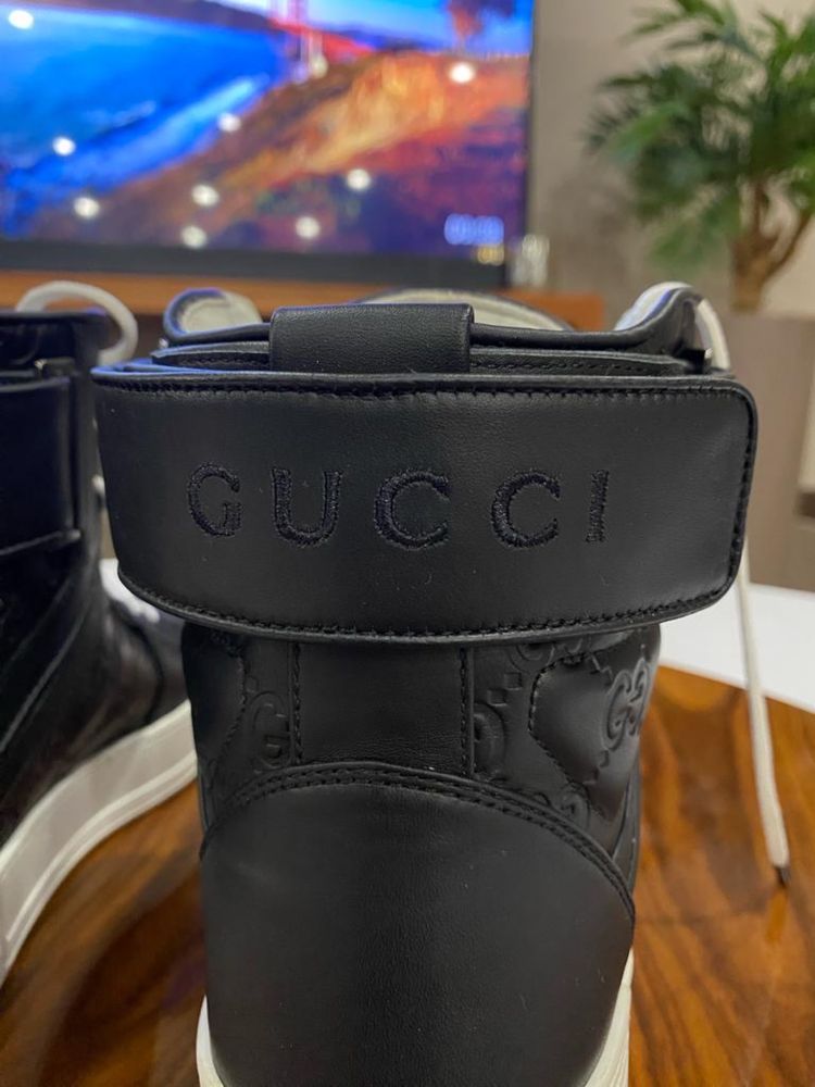 Sapatilhas Gucci Pretas (novas)