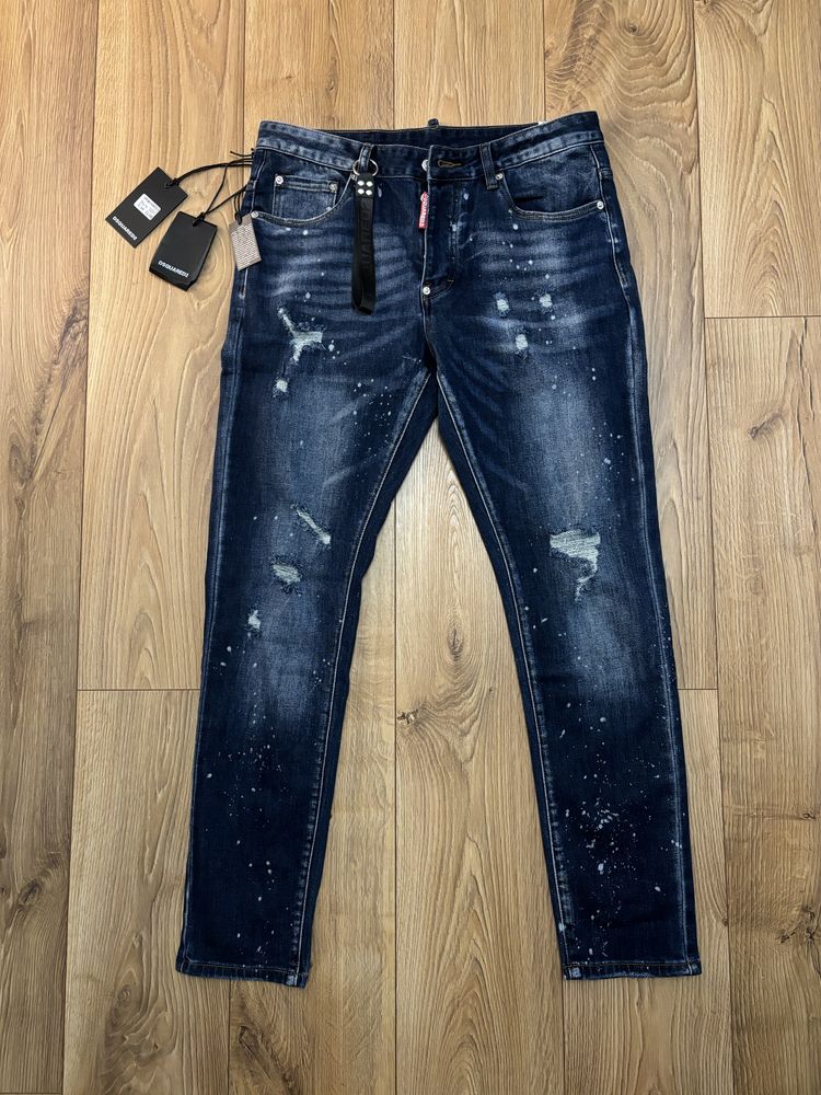 Jeansy dsquared2