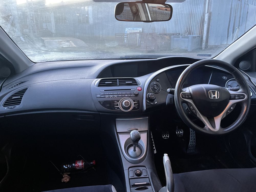 Honda Civic ufo VIII 2.2 d częsci drzwi maska zderzak lampy