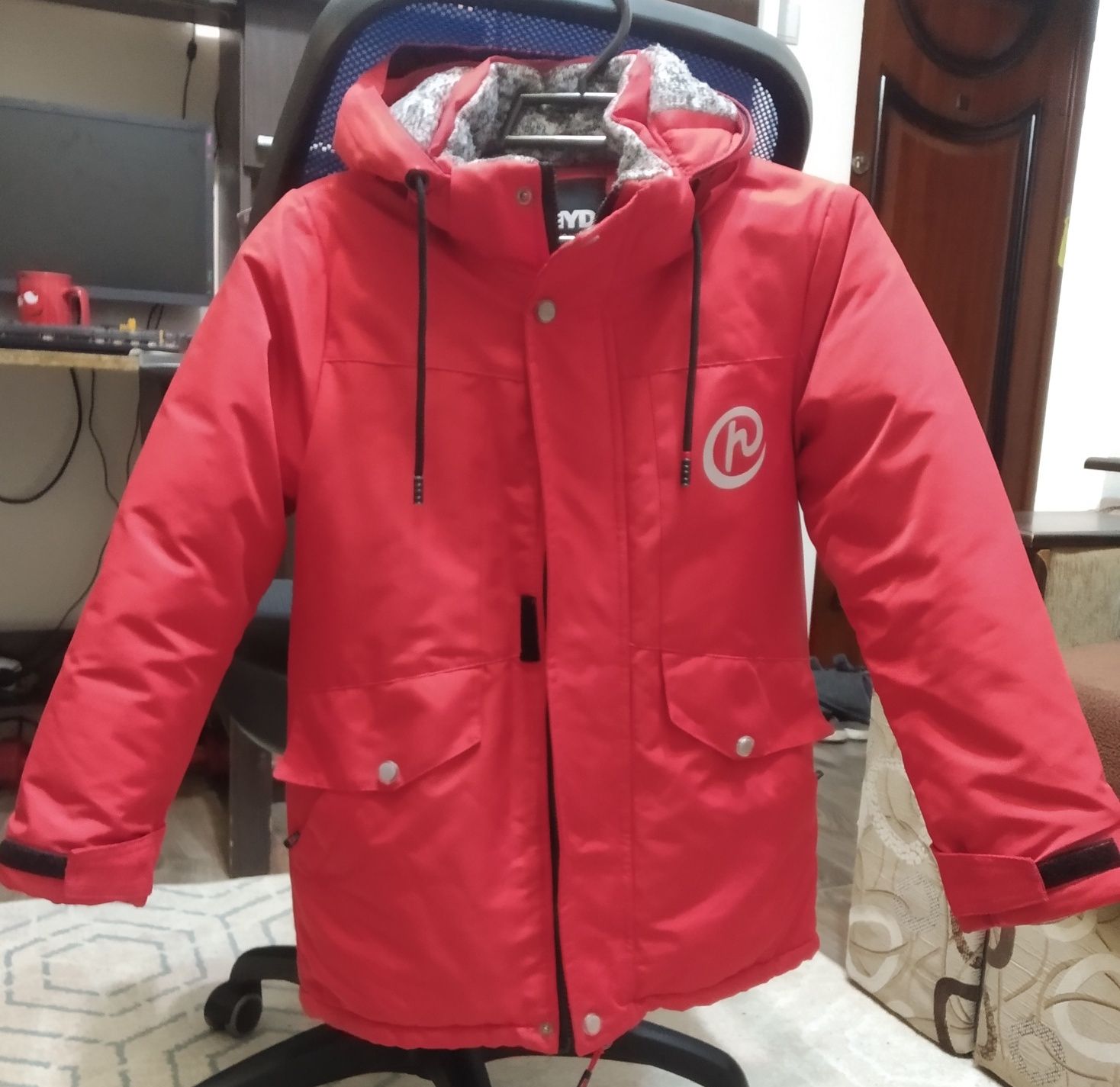 Курточка зимова для хлопчика (128см)