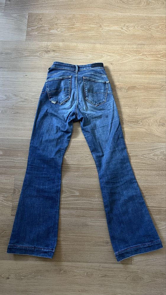 Calcas Flare Salsa