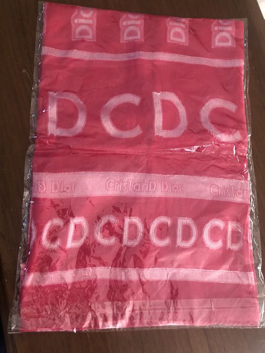 Echarpe ou lenco de pescosso