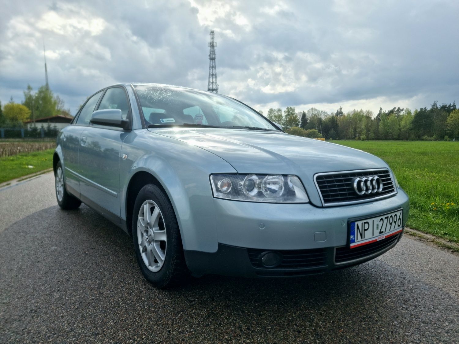 Audi A4 B6 1.6 benzyna * 2001 * Piękny kolor * Alufelgi