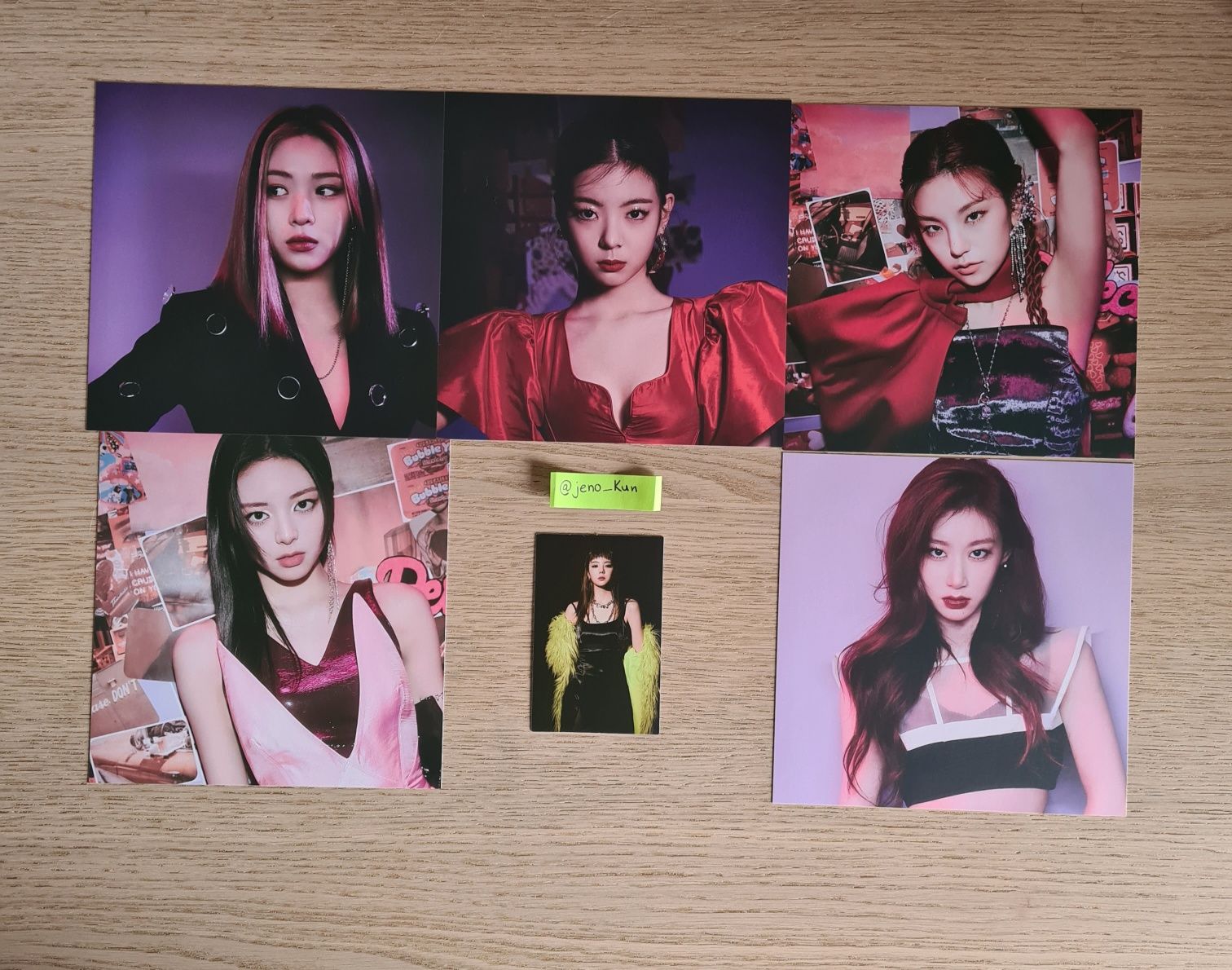 ITZY Guess Who Pink Version Pre Order Benefit KPOP