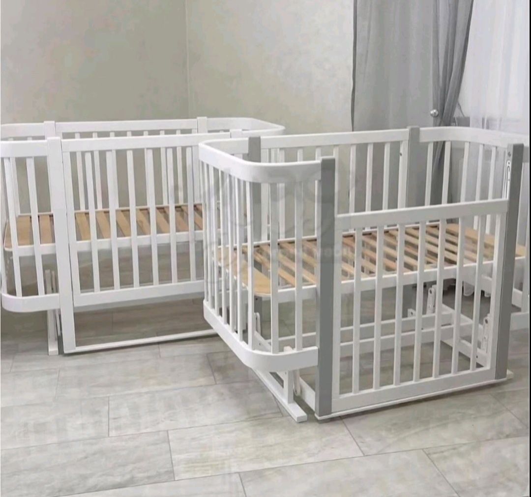 Продаётся детская кроватка Мишка на луне