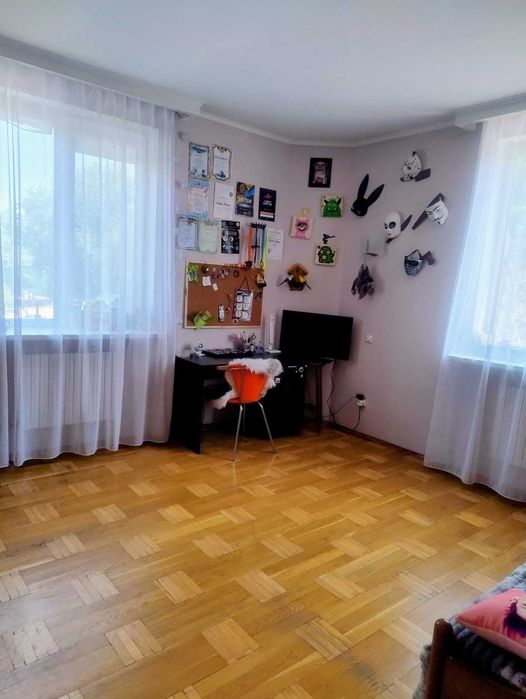 Продам простору 3-кімнатну квартиру  Аркадіївська Гоголя Центр 150кв.м