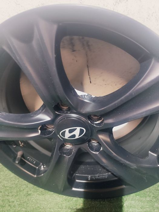 Felgi aluminiowe OE Hiundai ix35 16" 6.5J Et45 5x114.3
