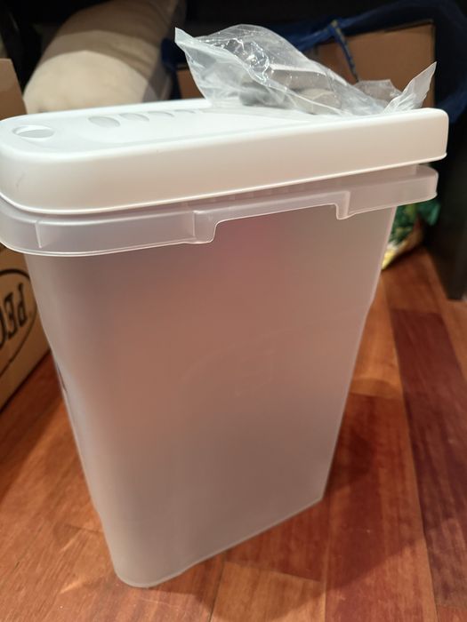 Caixa paea comida de animal NOVA