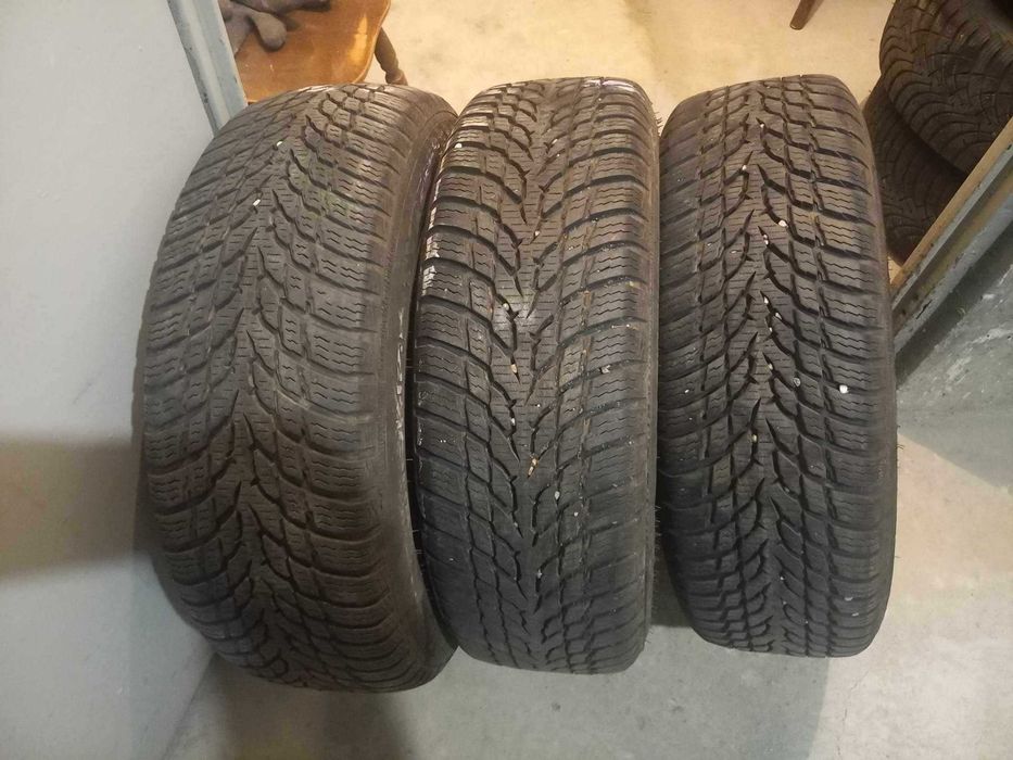 Para opon zimowych z 2021 roku + jedna w gratisie! 185/65 R15