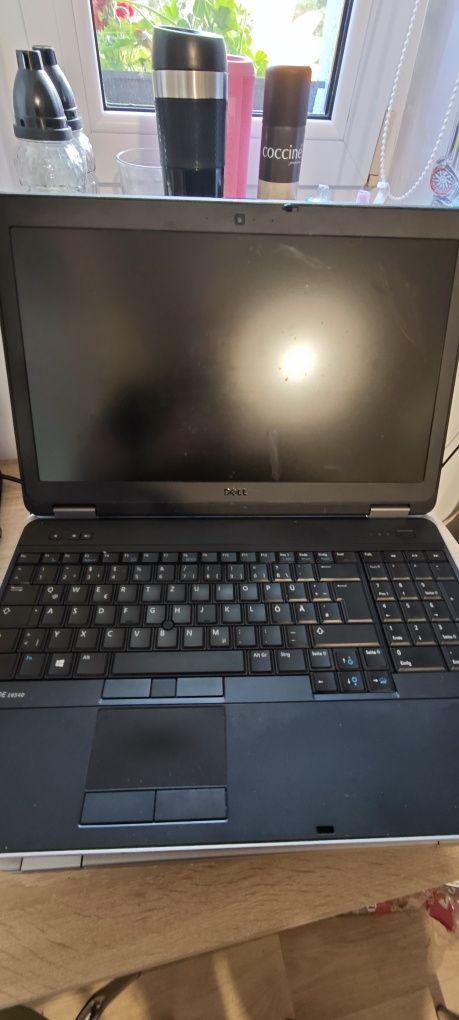 Laptopy Dell e6xxx