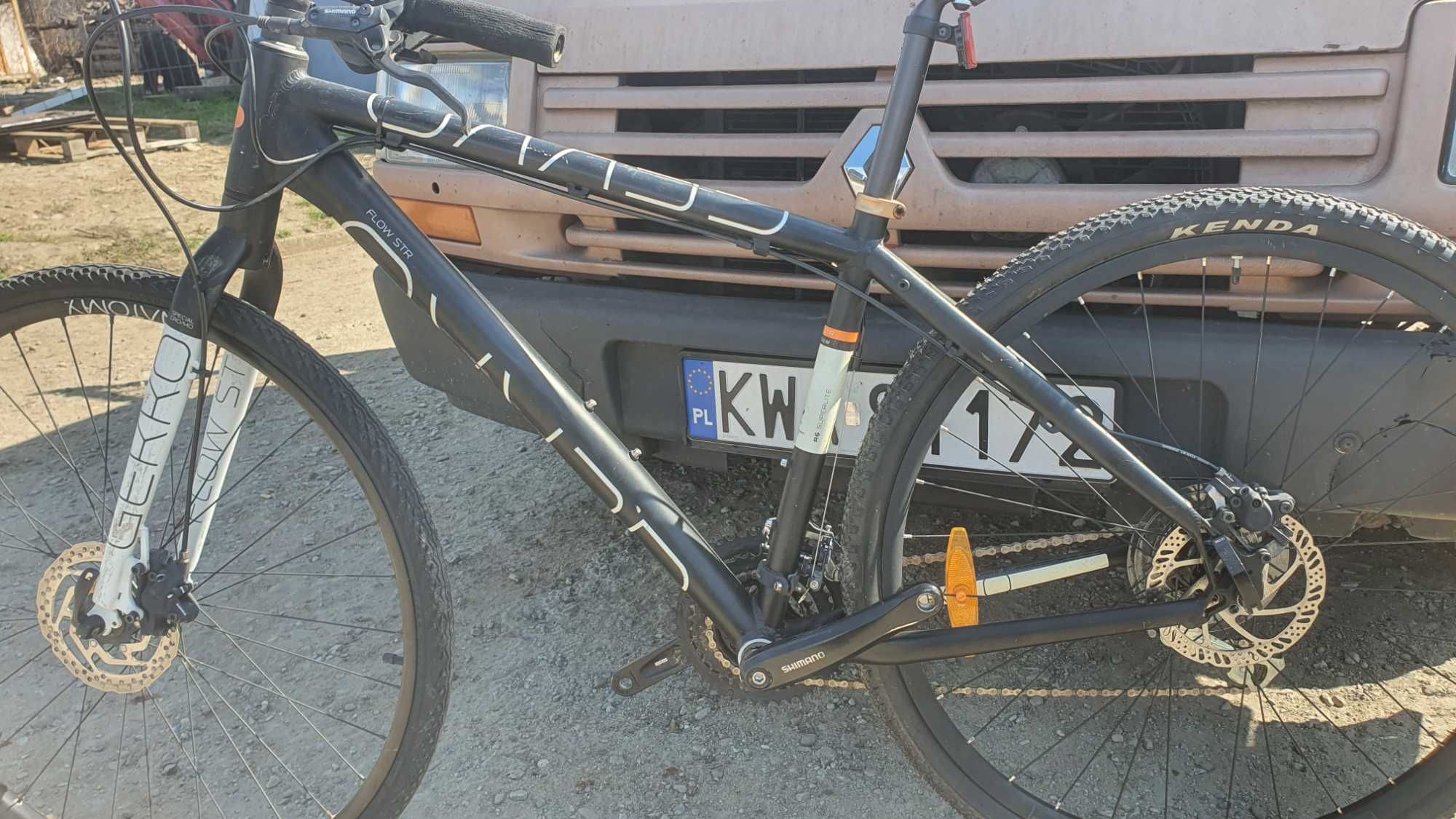 Miejski Rower Gekko Flow STR rozmiar M 18" Hamulce Hydrauliczne Gravel