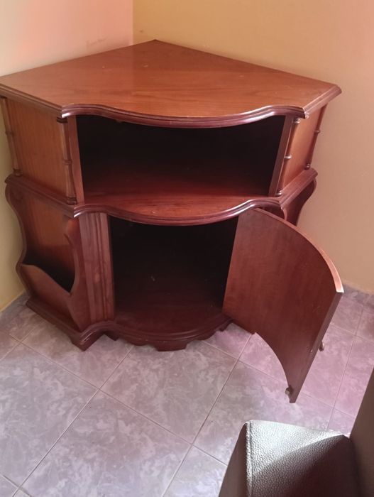 Móvel de canto madeira