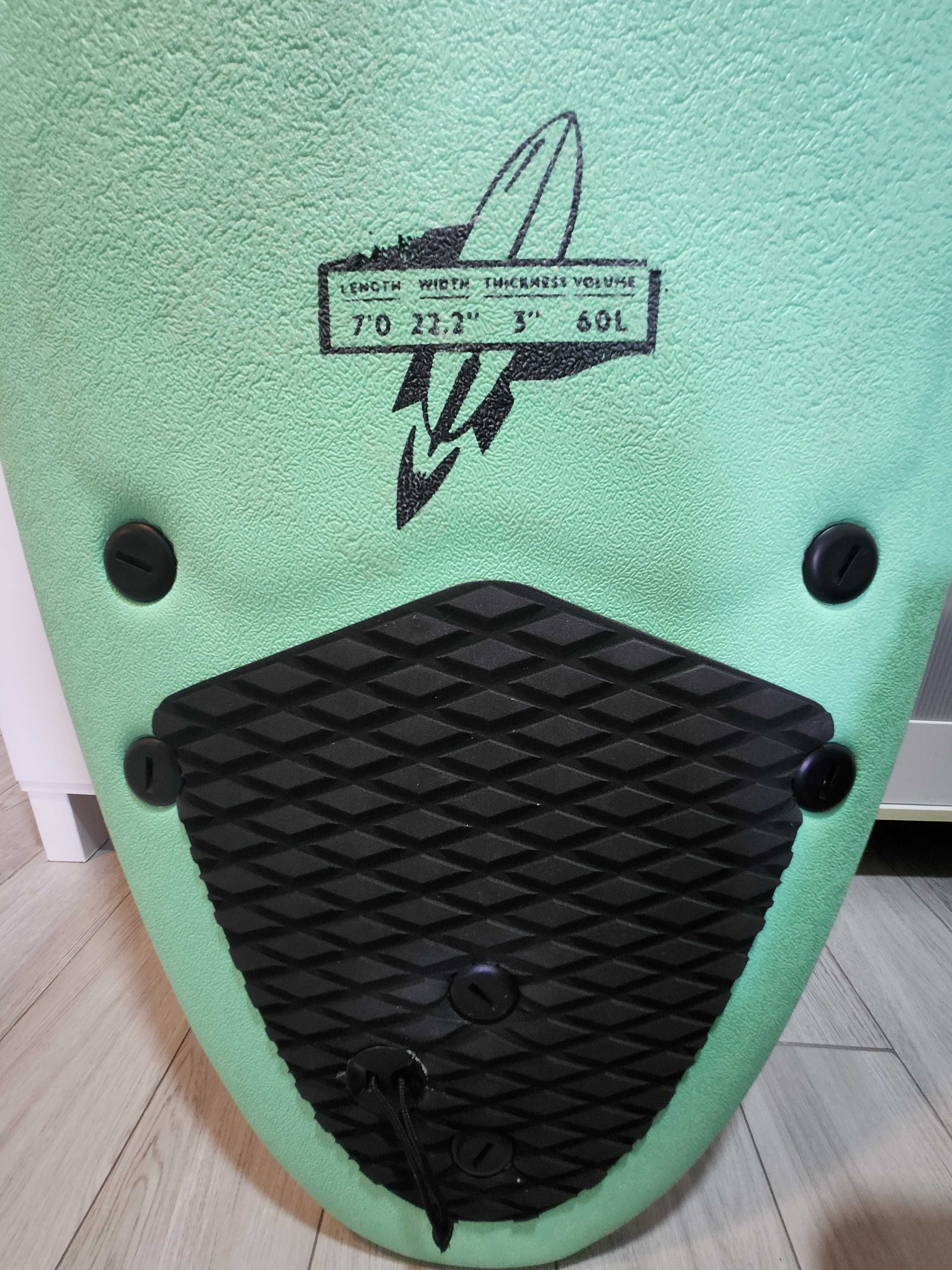 Prancha de Surf como nova 7.0 com 3 quilhas