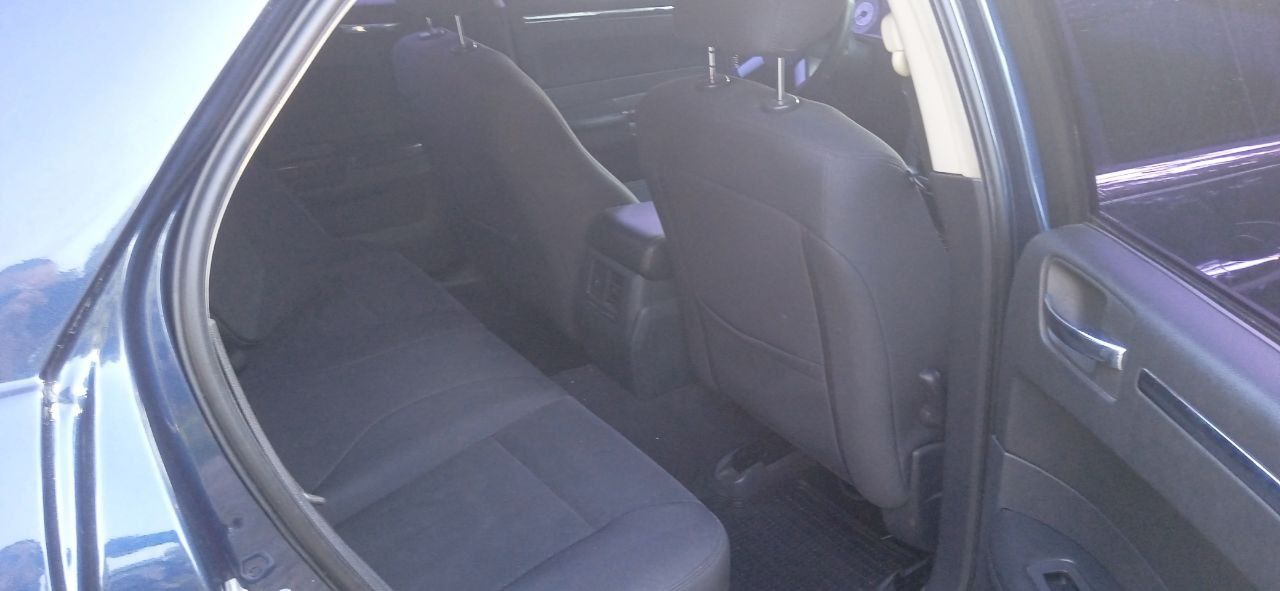 Продам Crysler 300c. 2.7 v6 2007 gbo