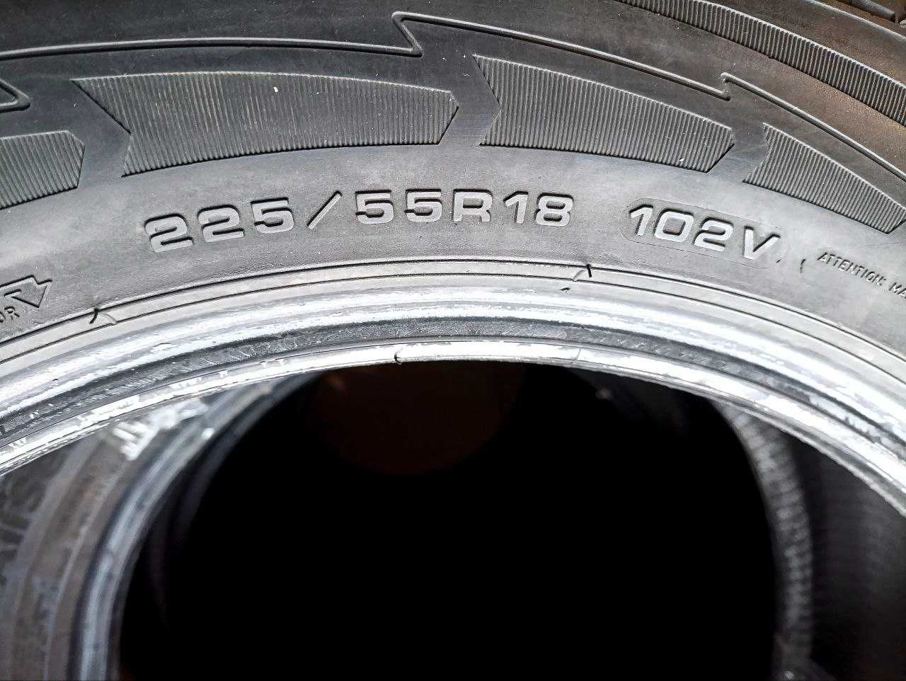 Пара шин 225/55R18 102V Goodyear Ultra Grip Performance SUV